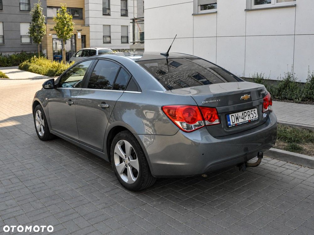 Chevrolet Cruze - 3