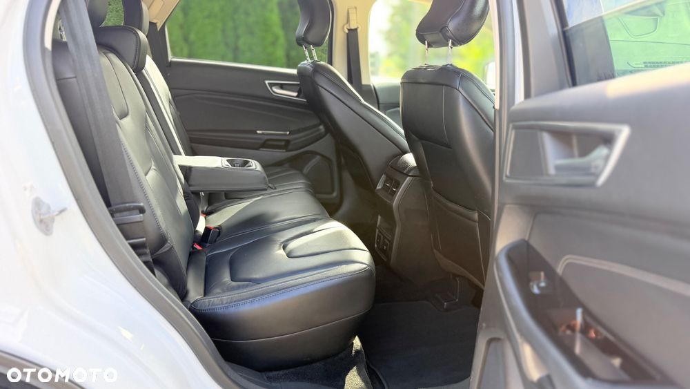 Ford Edge 2.0 TDCi Bi-Turbo 4x4 Titanium - 23