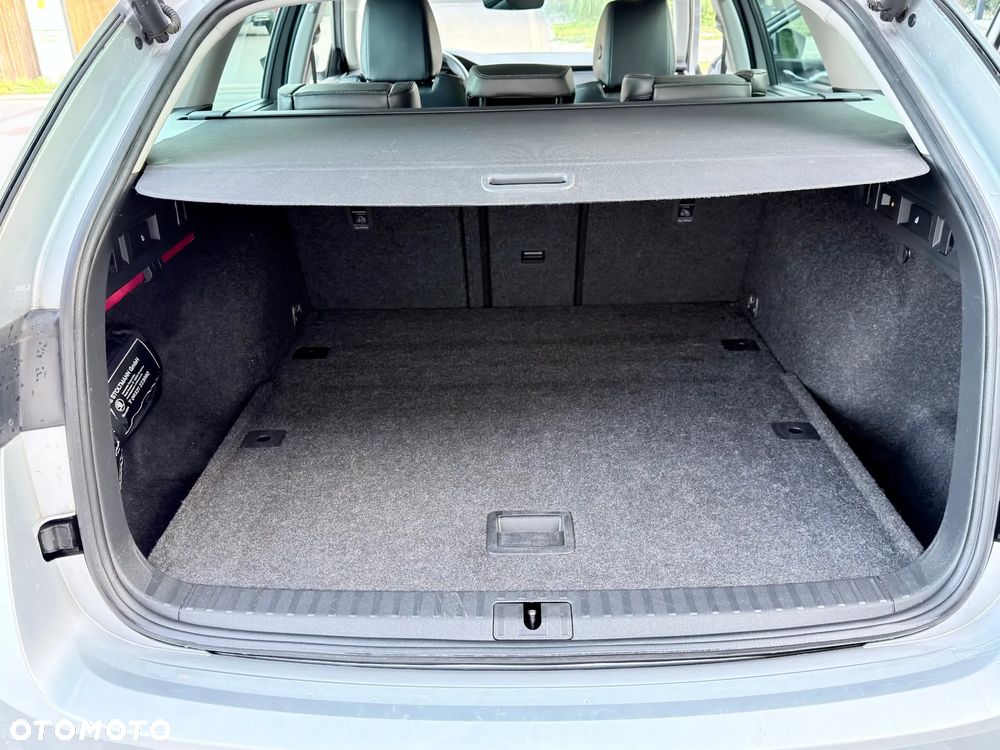 Skoda Octavia 2.0 TDI DSG First Edition - 12