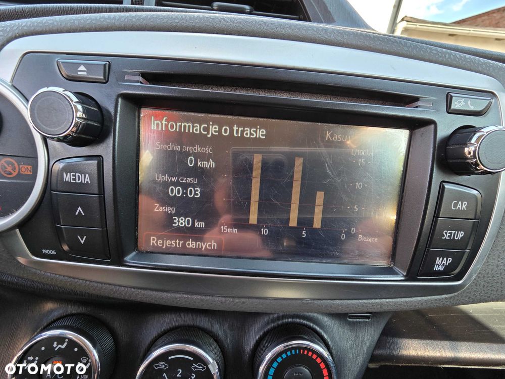 Toyota Yaris - 7