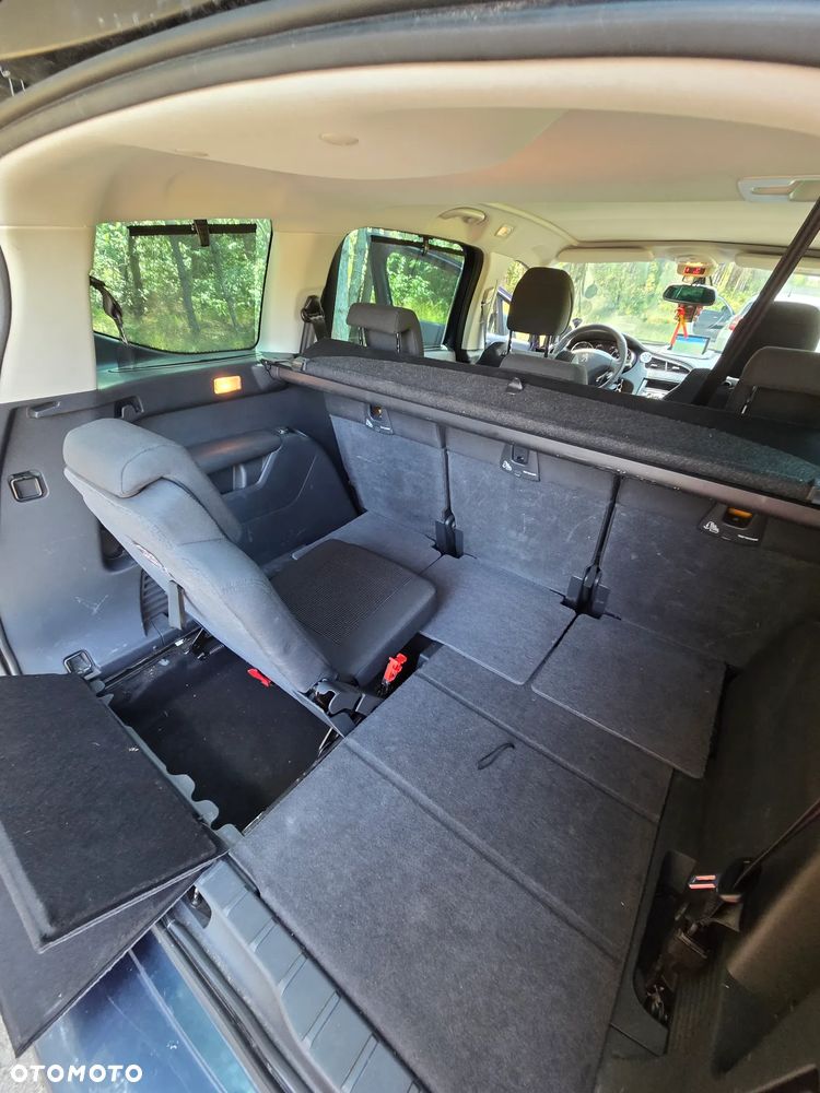 Peugeot 5008 2.0 HDi Allure 7os - 14