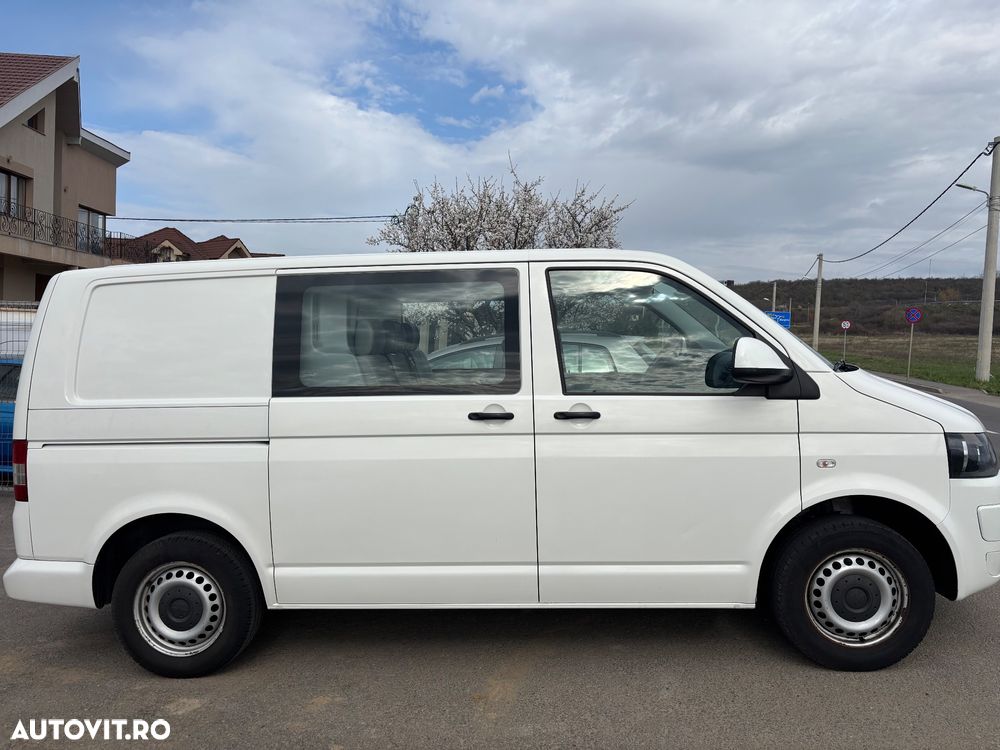 Volkswagen Transporter - 11