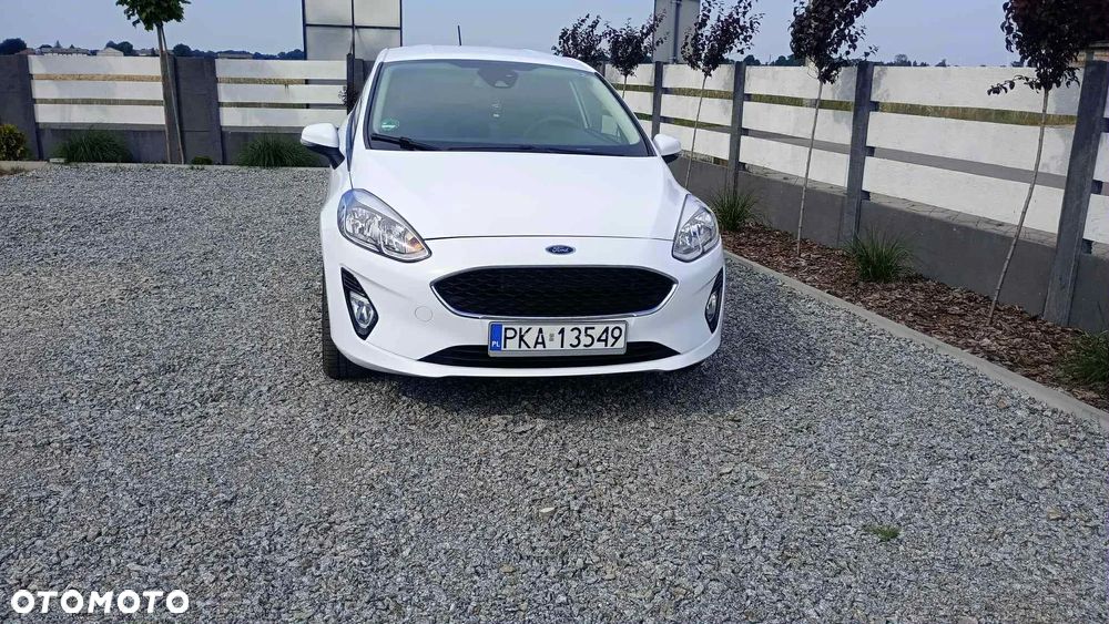 Ford Fiesta - 9