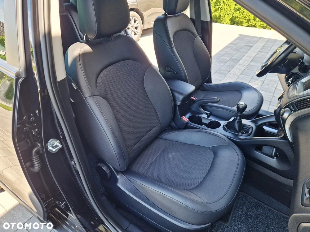 Hyundai ix35 2.0 GDI Premium 2WD - 20