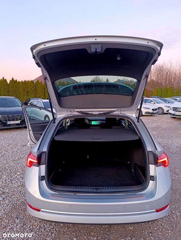 Skoda Octavia 2.0 TDI Ambition DSG - 20