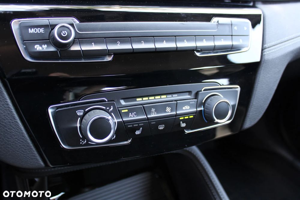 BMW X2 sDrive18i - 23