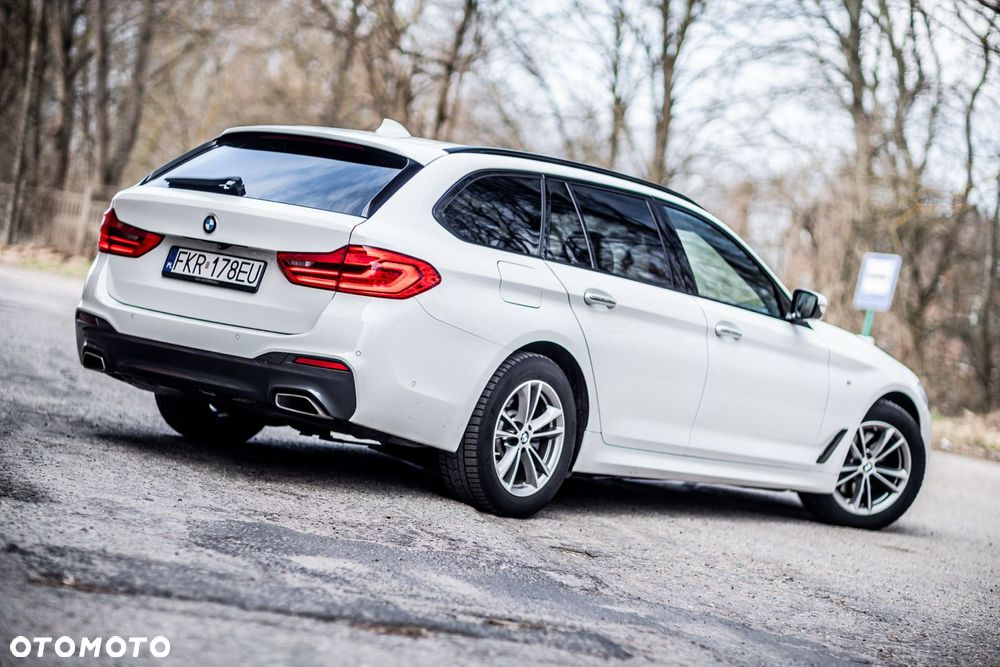 BMW Seria 5 520d xDrive M Sport Edition - 39