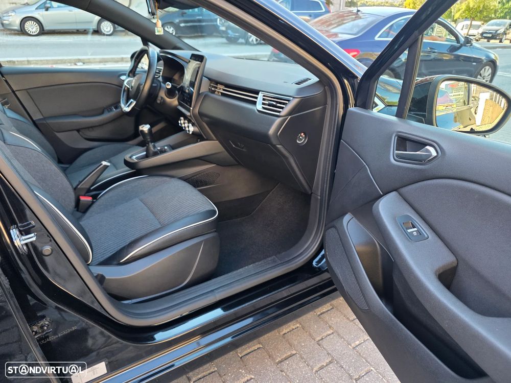 Renault Clio 1.0 TCe Exclusive - 19