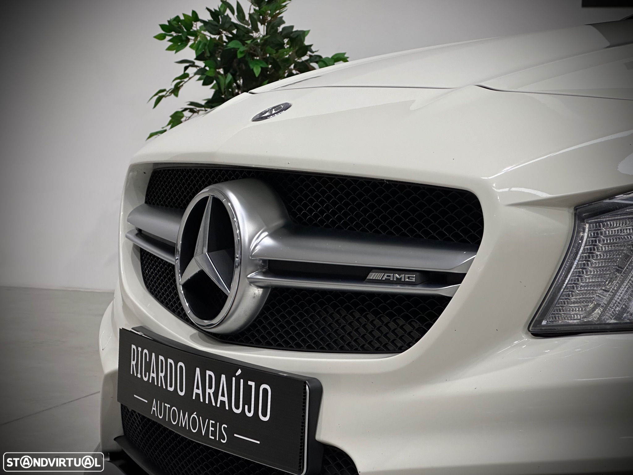 Mercedes-Benz CLA 45 AMG Shooting Brake 4Matic 7G-DCT - 37