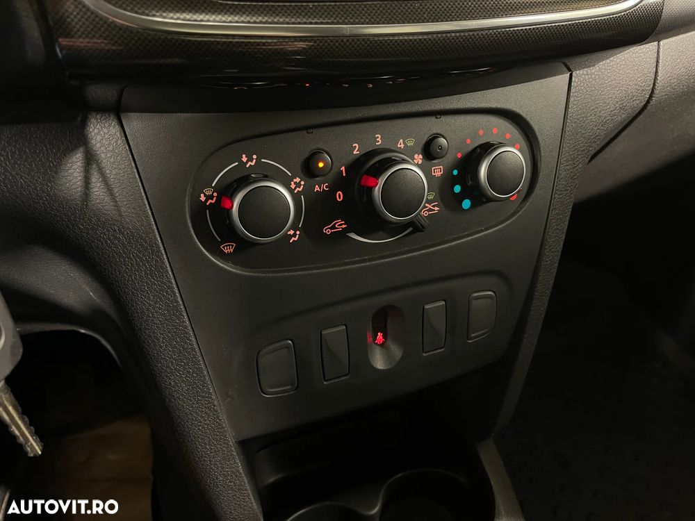 Dacia Logan 1.5 Blue dCi Laureate - 14