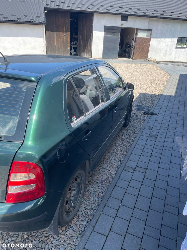 Skoda Fabia 1.4 - 4
