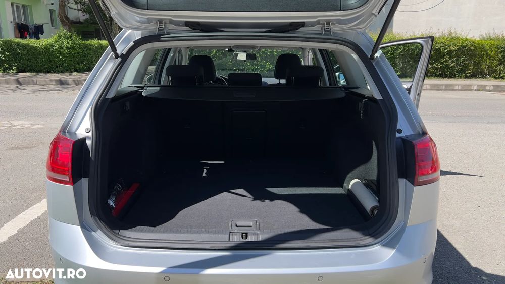 Volkswagen Golf 1.6 TDI BlueMotion Technology Comfortline - 7