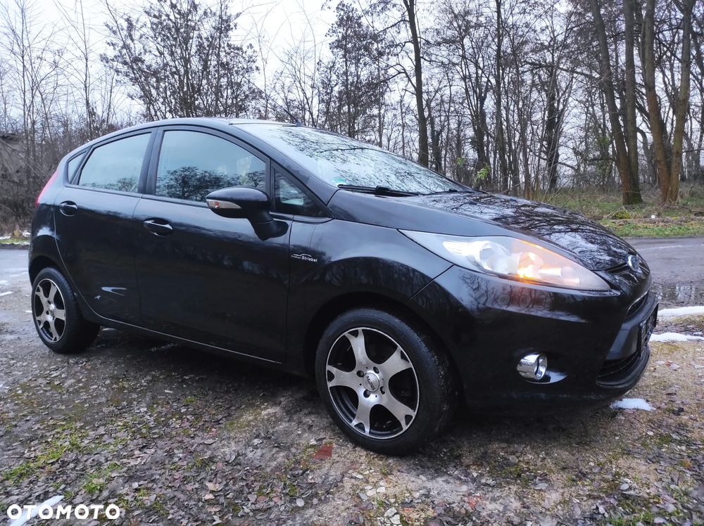 Ford Fiesta 1.25 Champions Edition - 1