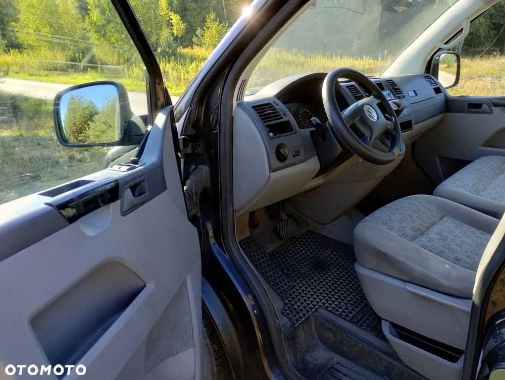 Volkswagen Transporter - 8