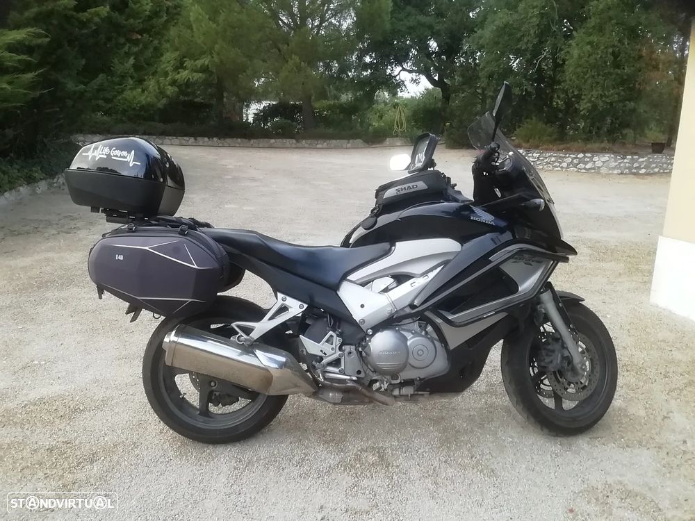 Honda VFR VFR 800 x Crossrunner - 1