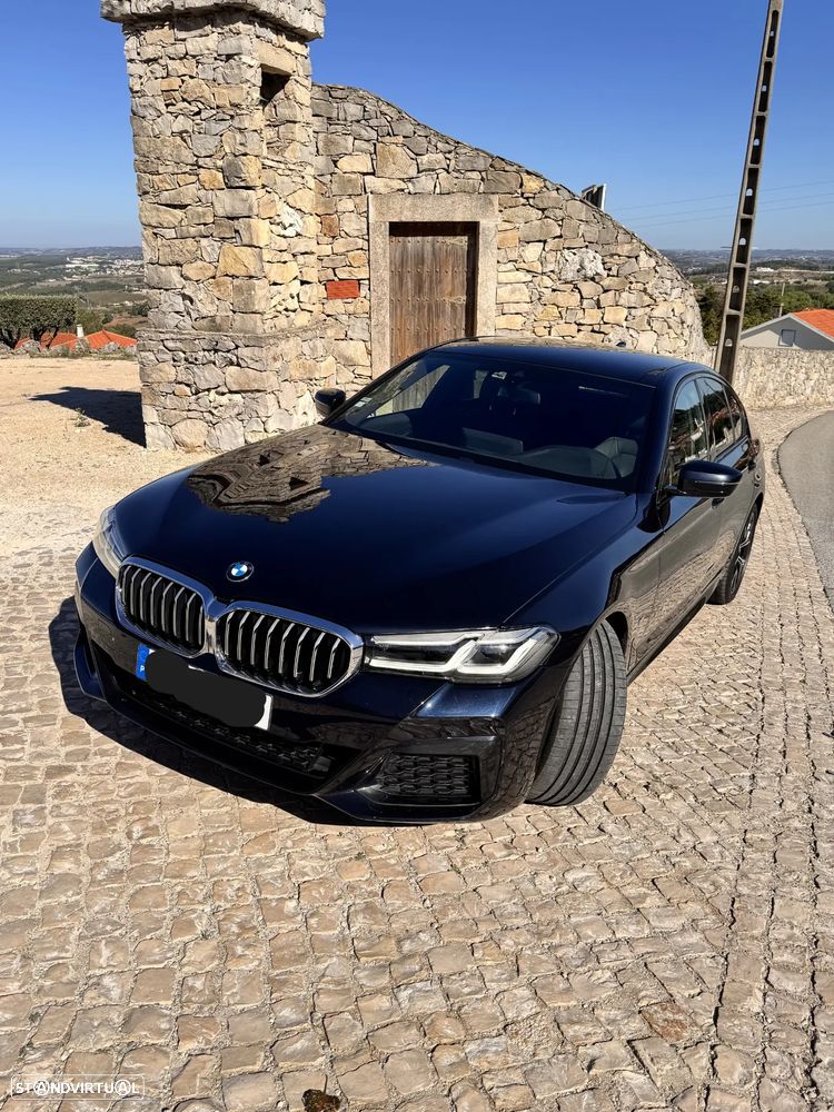 BMW 530 d Pack Desportivo M Auto - 26