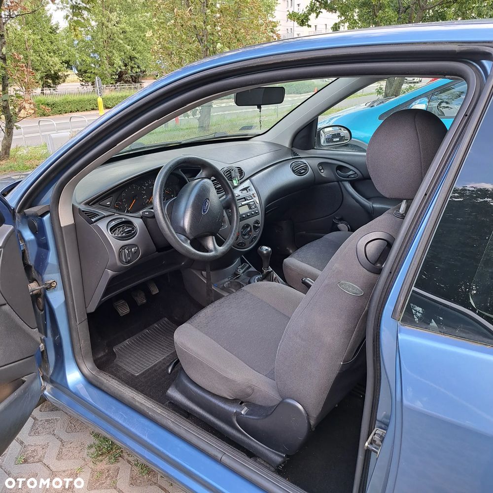 Ford Focus 1.4 Comfort - 8