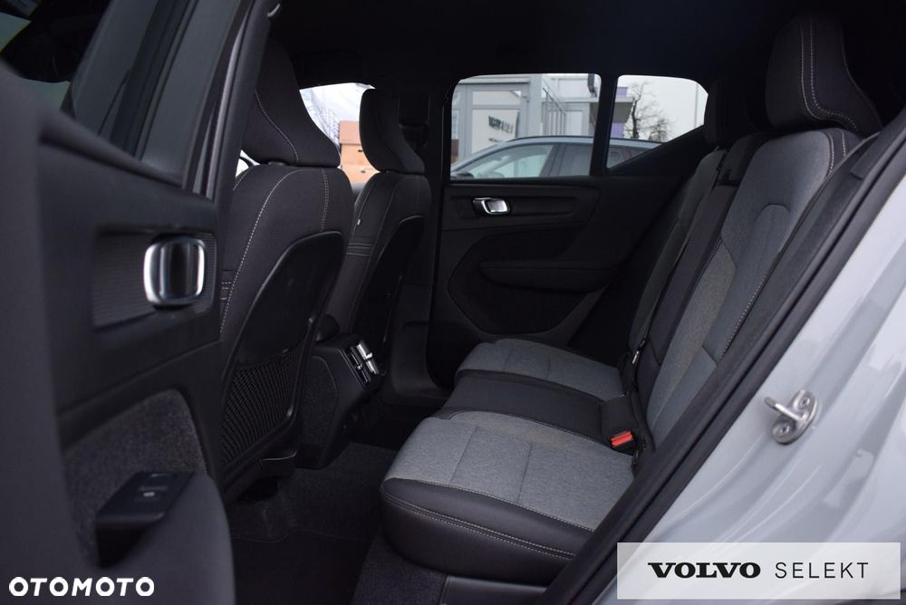 Volvo XC 40 - 22