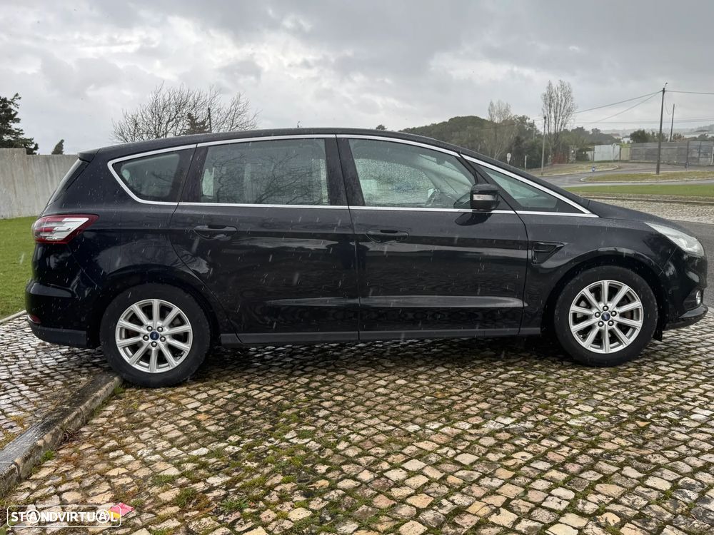 Ford S-Max 2.0 TDCi Titanium - 4