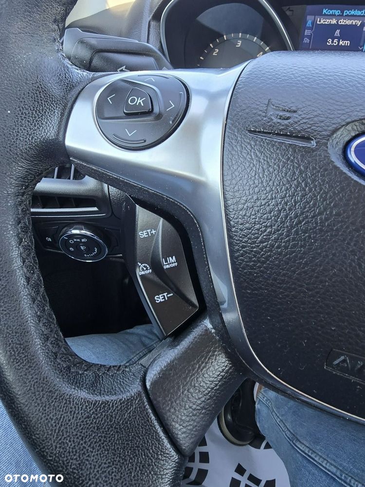 Ford Focus - 35
