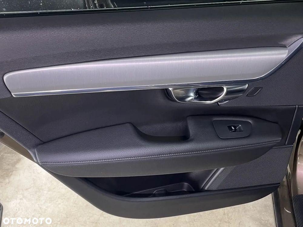 Volvo V90 D3 Momentum Pro - 6