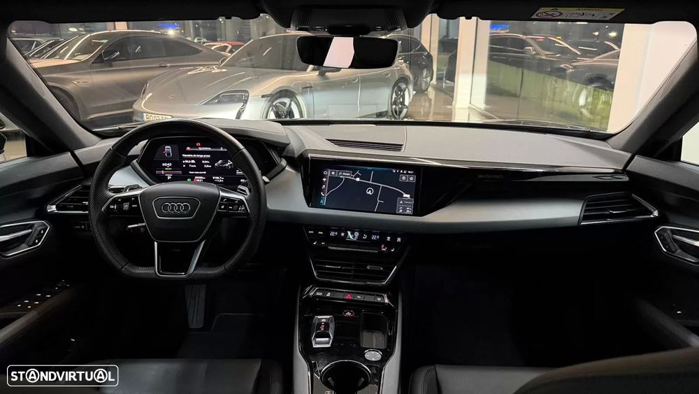 Audi e-tron GT quattro - 25