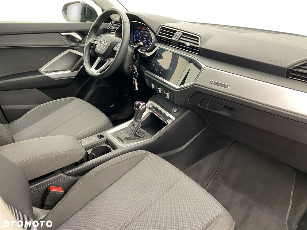 Audi Q3 - 15