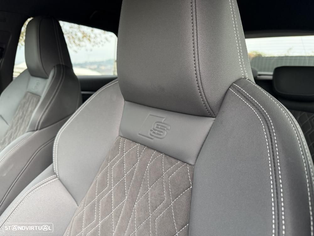 Audi A3 Sportback 45 TFSIe S tronic S line - 22