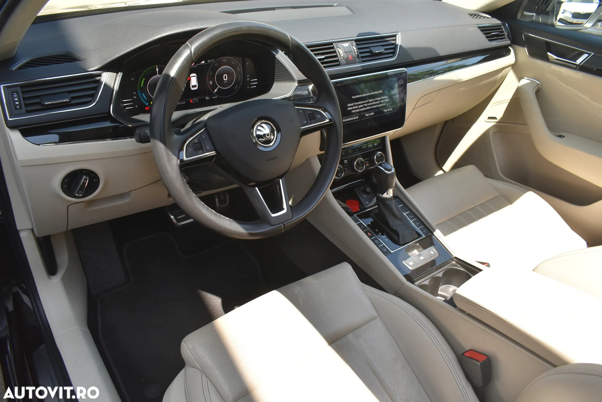 Skoda Superb Combi 1.4 TSI iV DSG L&K - 12