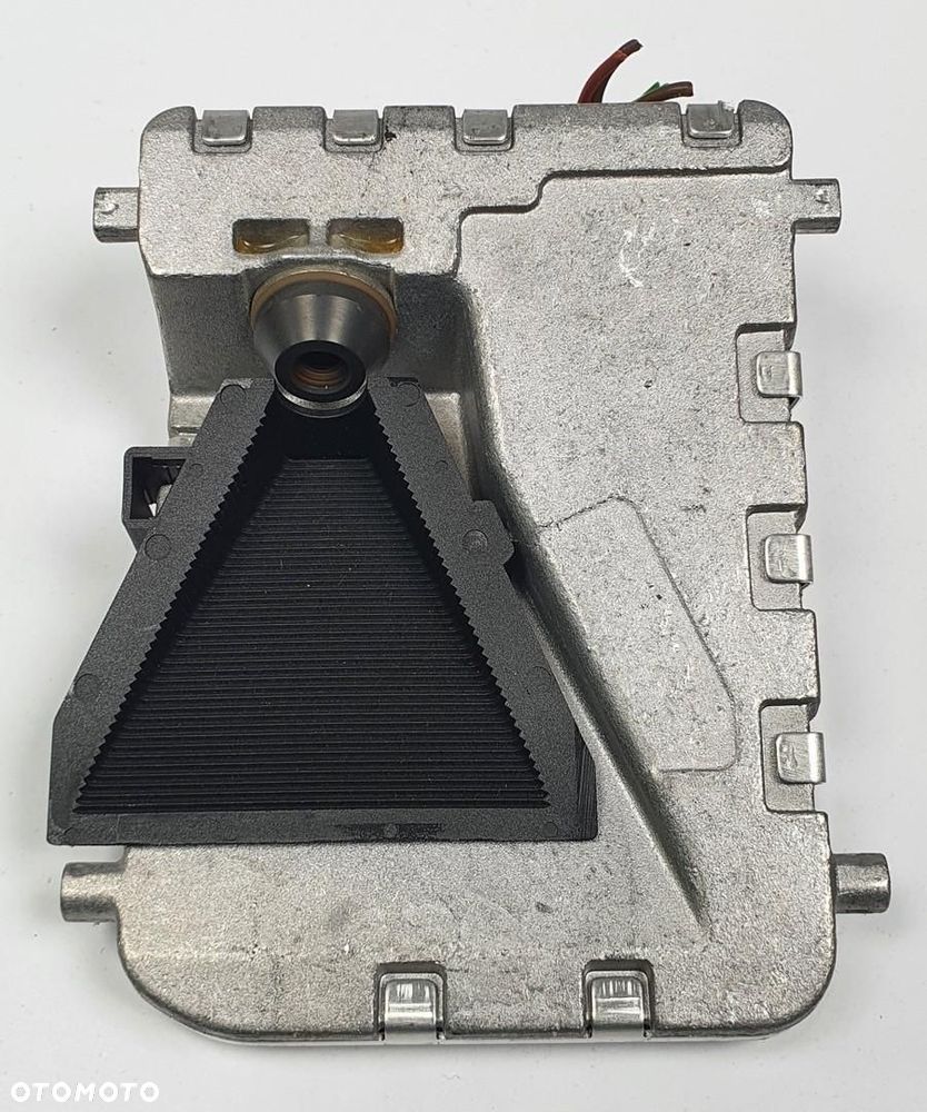 KAMERA SZYBY PRZEDNIEJ PRZÓD MERCEDES W205 A2229003011 - 1