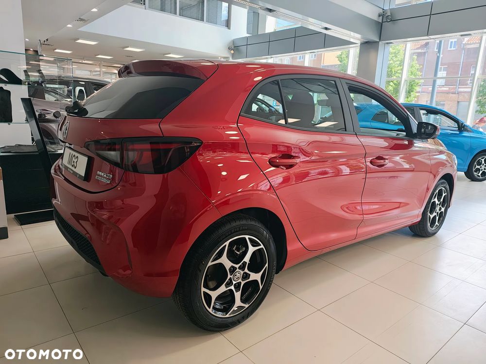 MG MG3 - 3