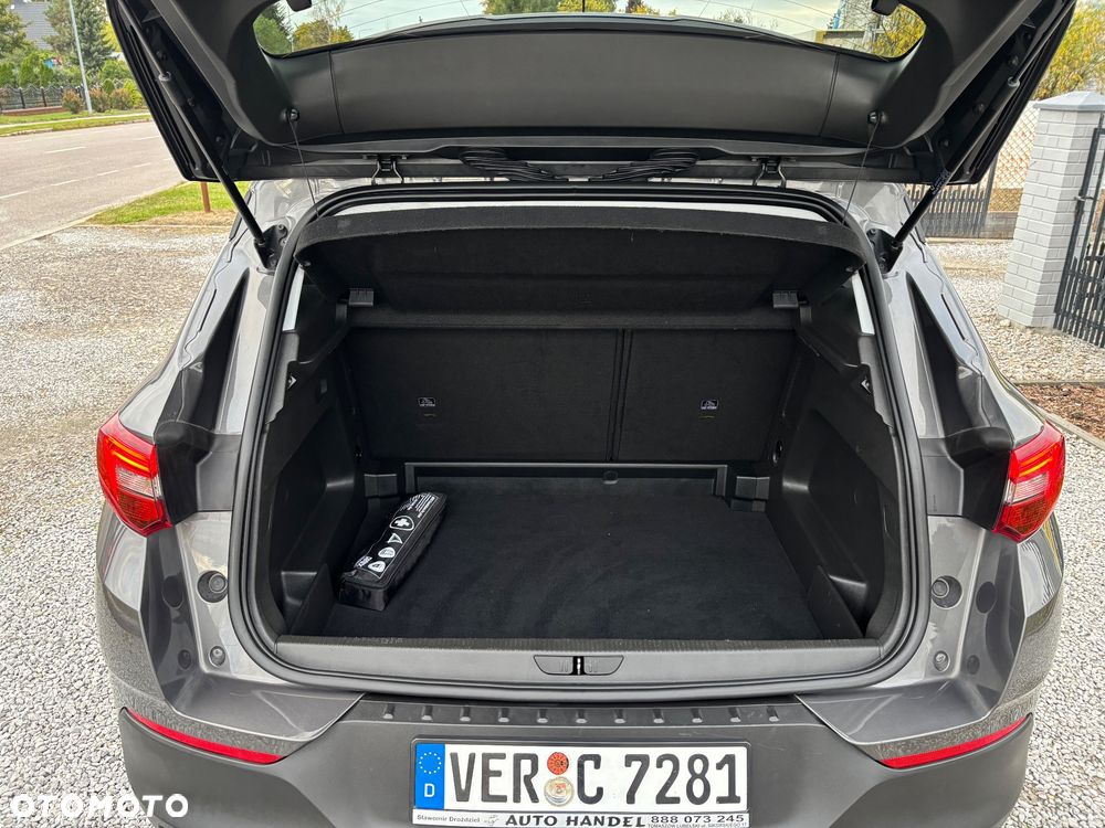 Opel Grandland X - 19