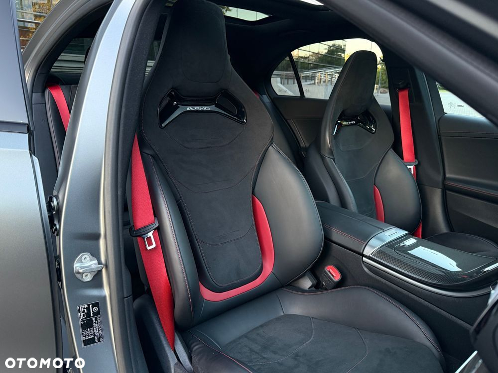 Mercedes-Benz Klasa C 43 AMG 4MATIC - 17