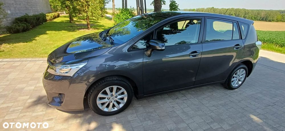 Toyota Verso 1.6 Active - 10