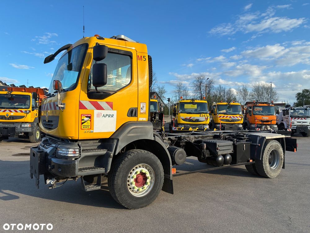Renault Kerax 4x2 - 9