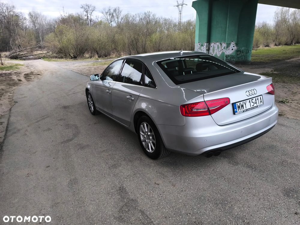Audi A4 Limousine 1.8 TFSI Attraction - 4