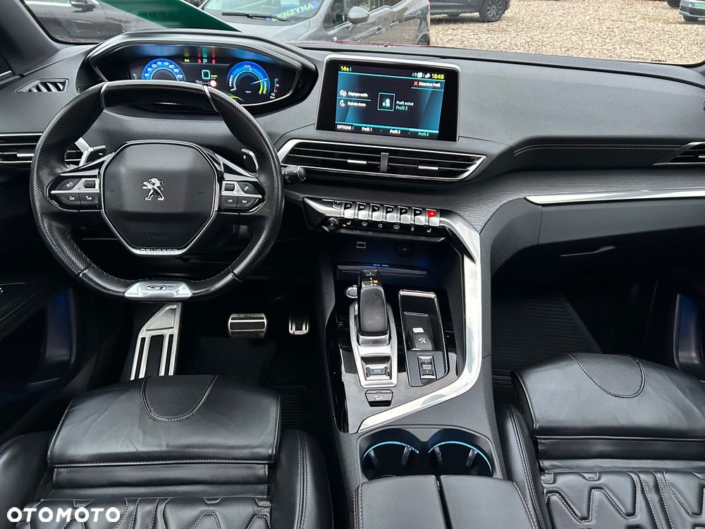 Peugeot 3008 Plug-In Hybrid 195 e-DSC7 GT - 24