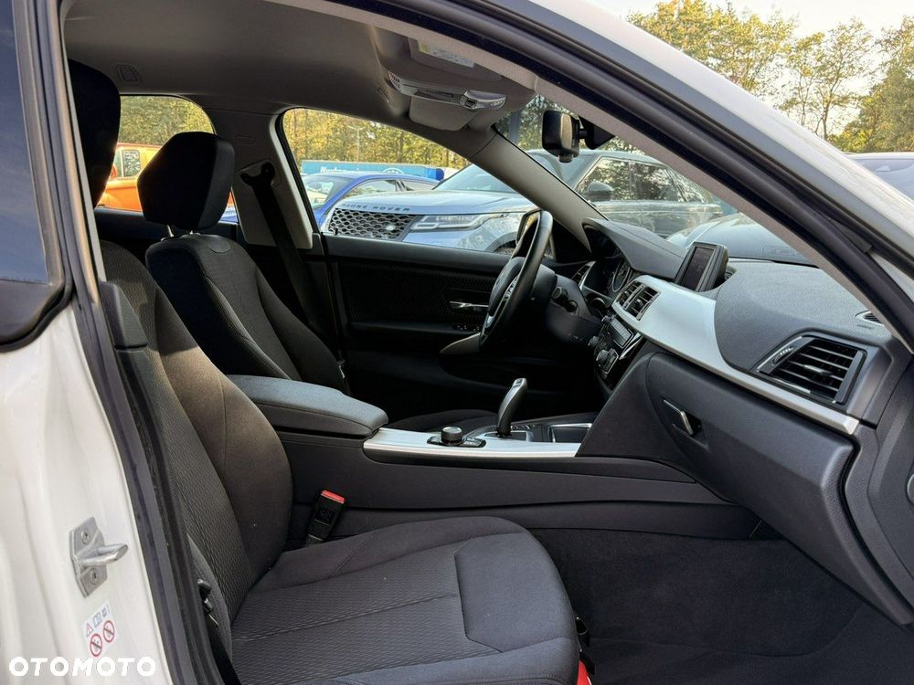 BMW Seria 4 420i GPF xDrive - 23