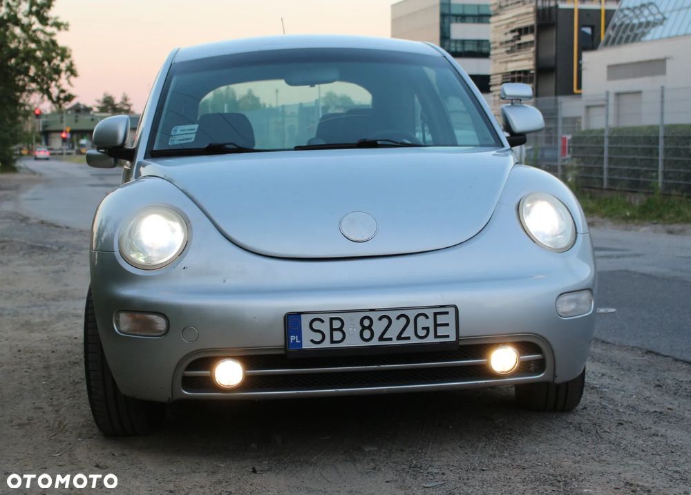 Volkswagen New Beetle - 35