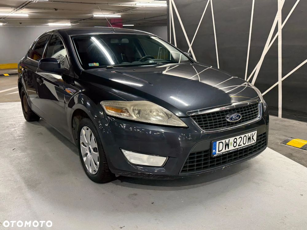 Ford Mondeo 1.8 TDCi Ambiente - 2