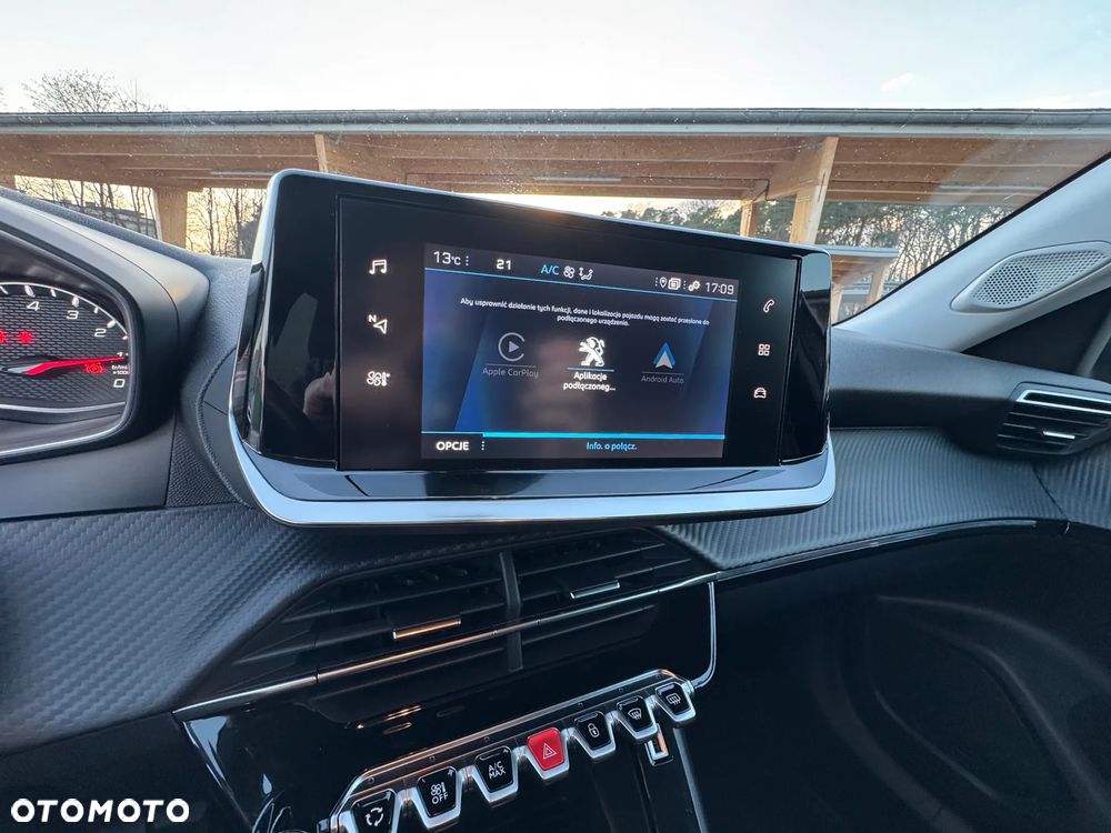 Peugeot 2008 PureTech 130 EAT8 Active - 19