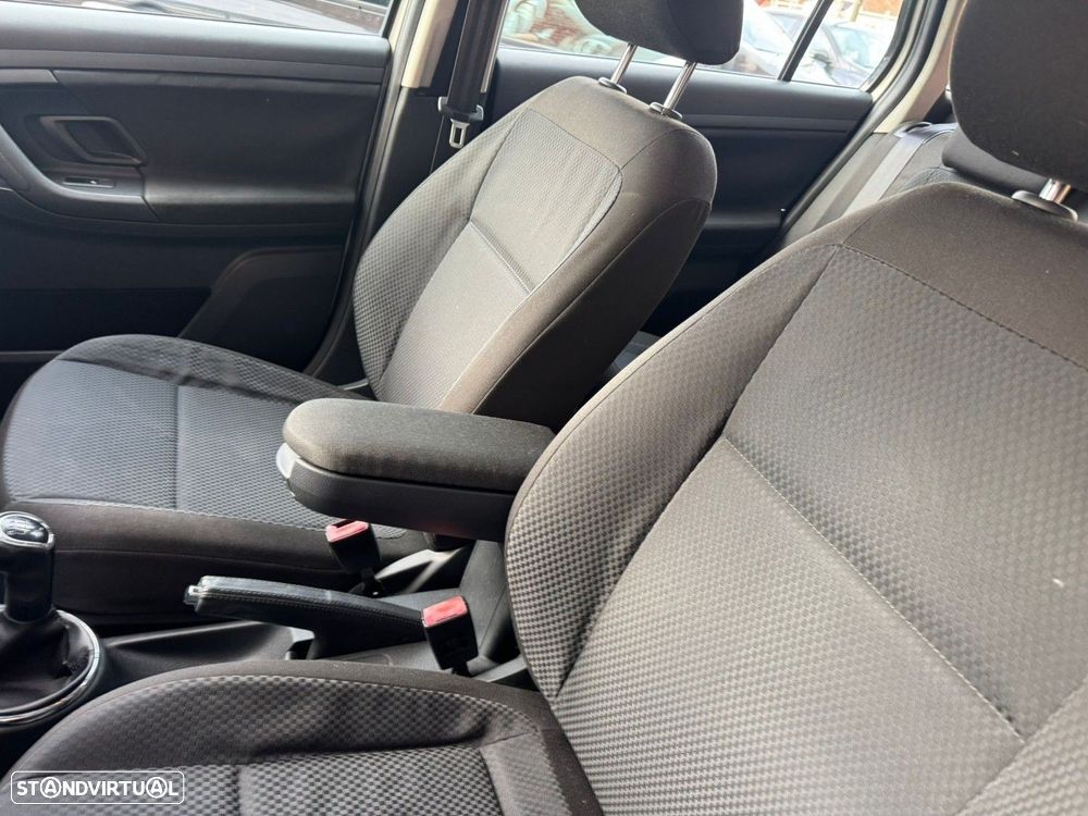 Skoda Fabia Break 1.2 TSi Active Plus - 11