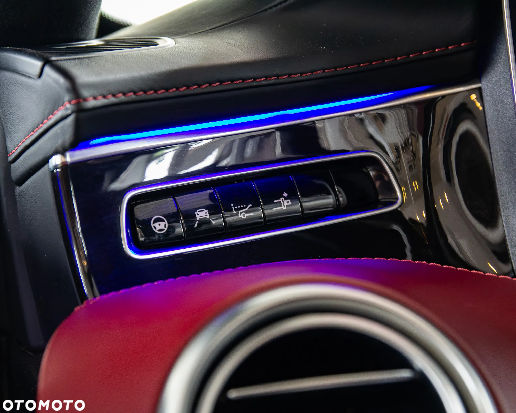 Mercedes-Benz Klasa S 560 Kabriolet - 24