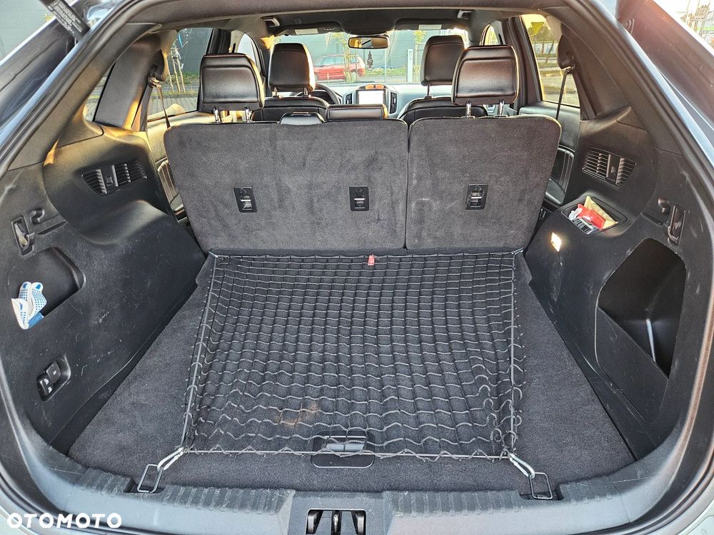 Ford Edge - 14