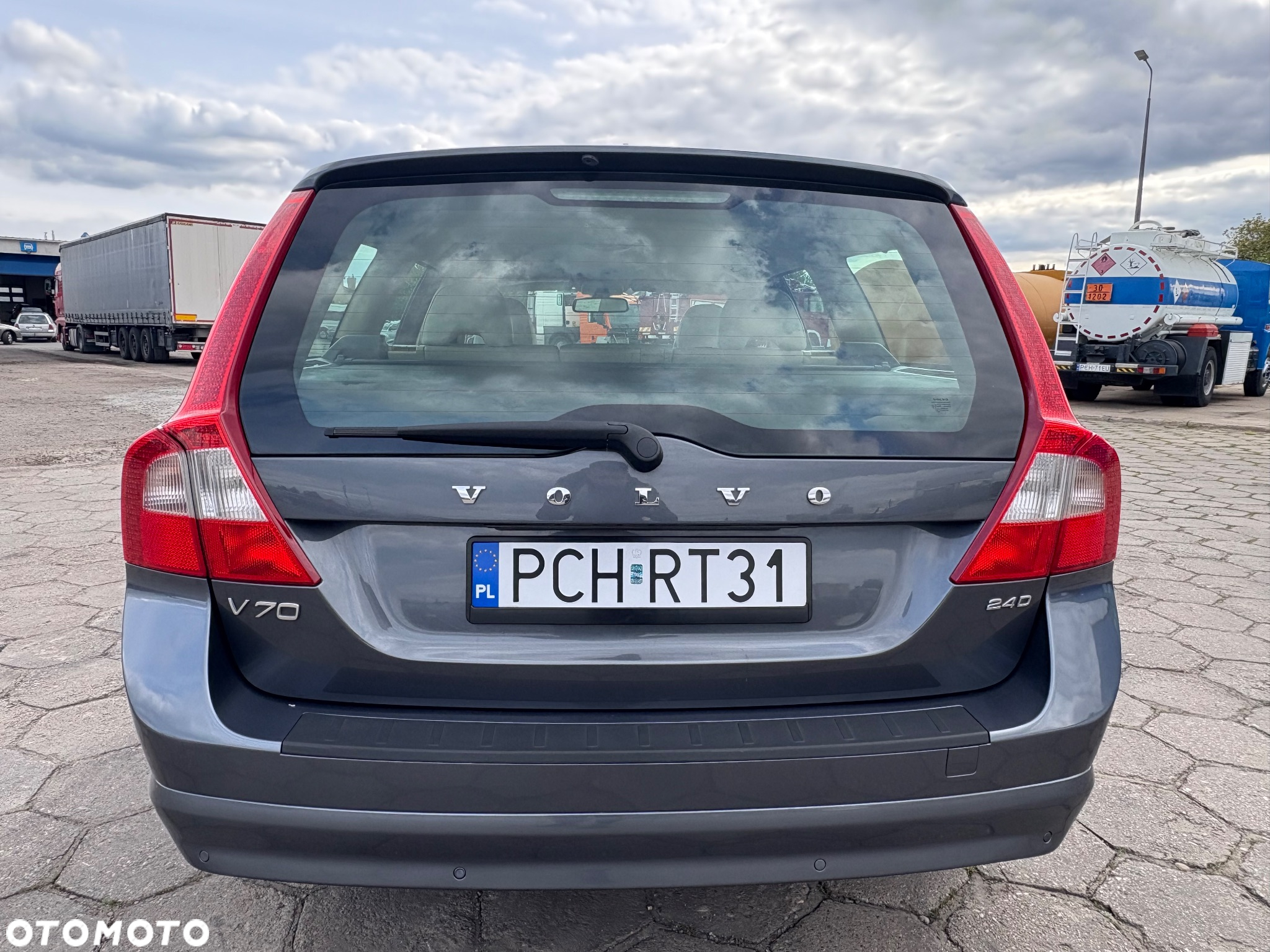 Volvo V70 D4 AWD Summum - 6