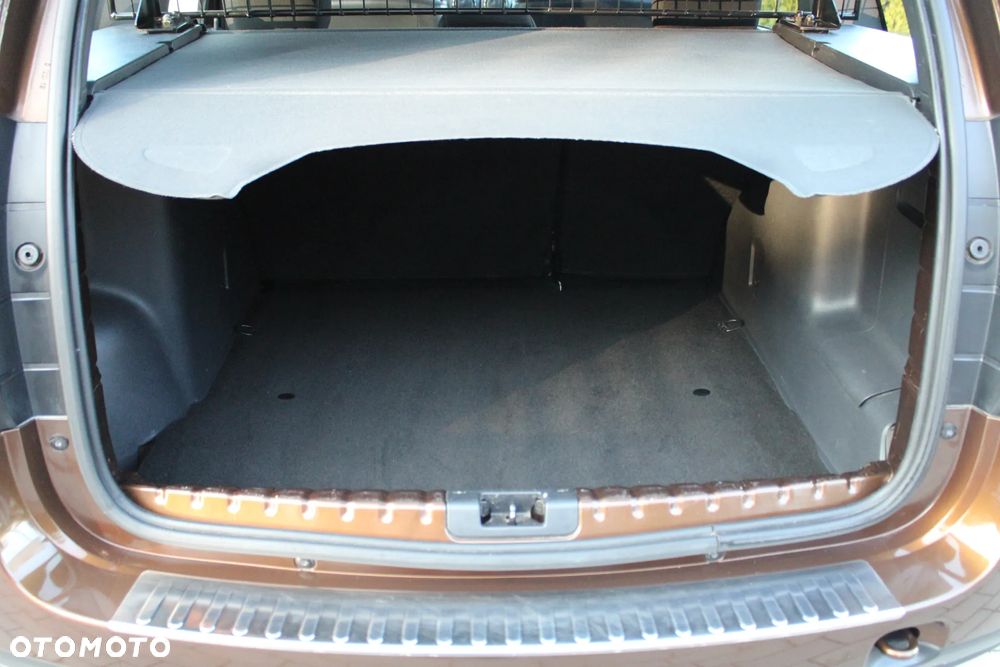 Dacia Duster 1.6 - 14