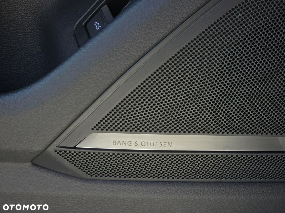 Audi A6 Allroad - 22