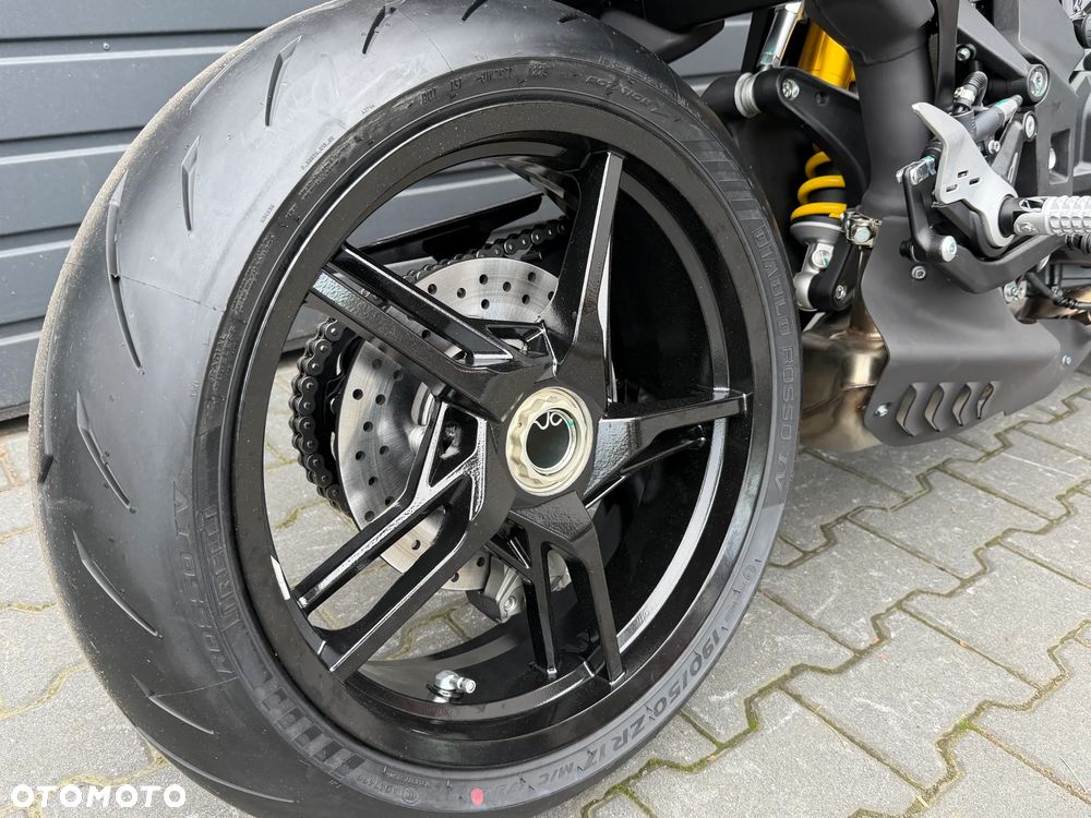 QJMOTOR SRK 921 - 6