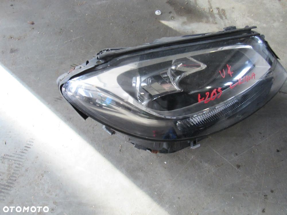 mercedes w205 c klasa przednia lewa prawa lampa uk - 8
