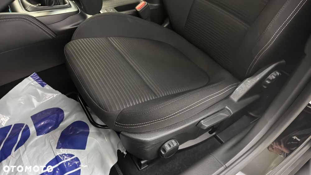 Ford Focus 1.0 EcoBoost mHEV Titanium X - 13